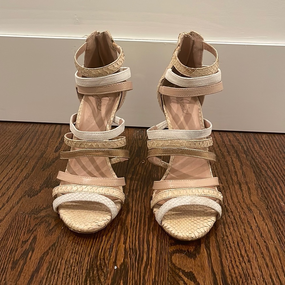 Gorgeous Joie Sandals/Heels Size 6